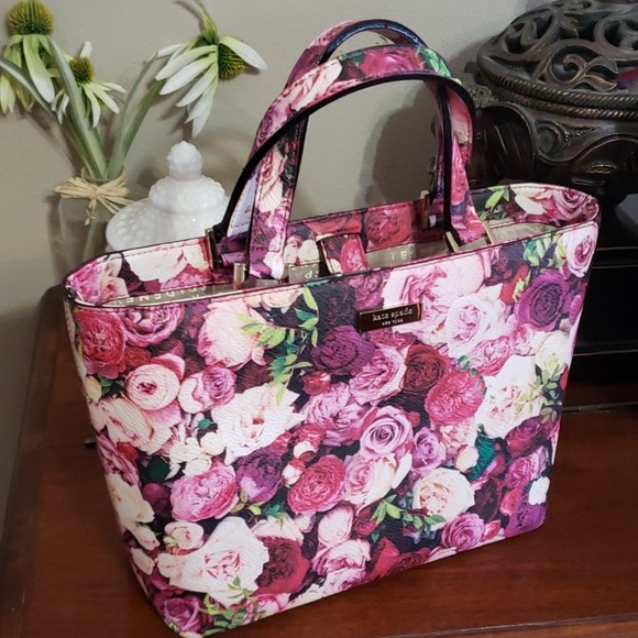 kate spade Handbags - |Kate Spade| Grant Street Roses tote
